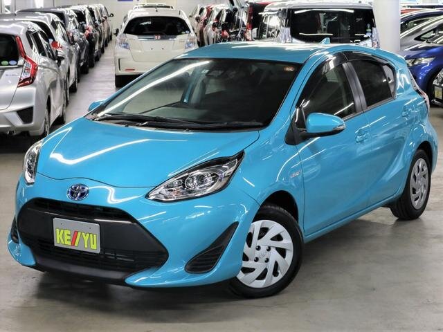 Фото внешности и салона, листайте.