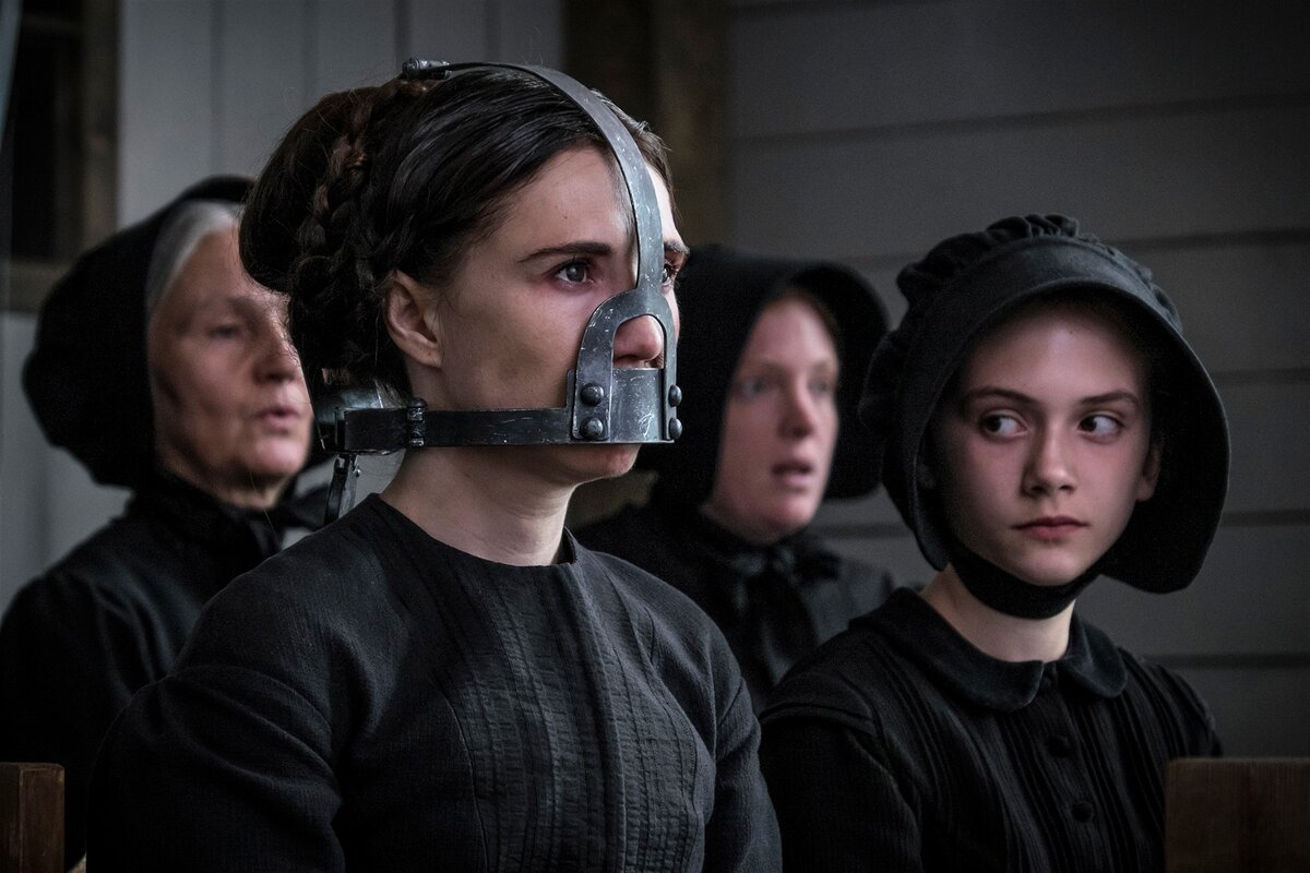 Фильм: «Преисподняя» (Brimstone). Источник: https://www.kinopoisk.ru/picture/2804406/