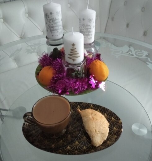 осталось три сочня)