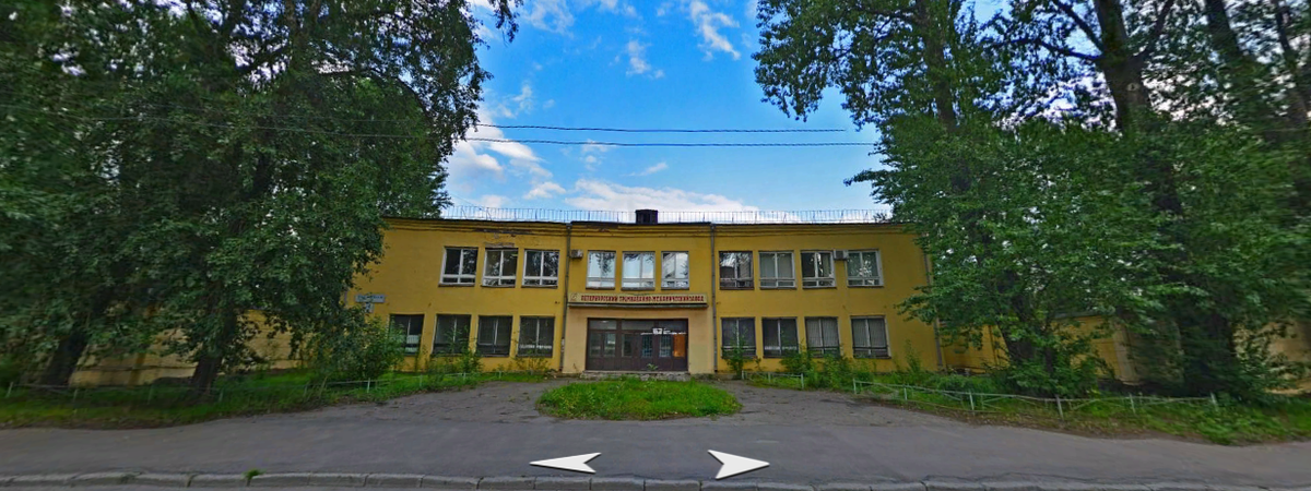 Административный корпус ПТМЗ. Скрин с Яндекс.Панорам. 2019 г., ссылка: https://yandex.ru/maps/-/CCUrbPVOtC