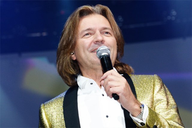    Какое прозвище было в детстве у Дмитрия Маликова и кто его дал?