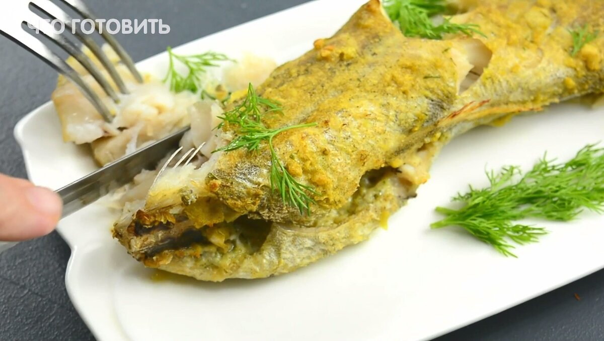 Минтай в духовке: 10 самых вкусных рецептов