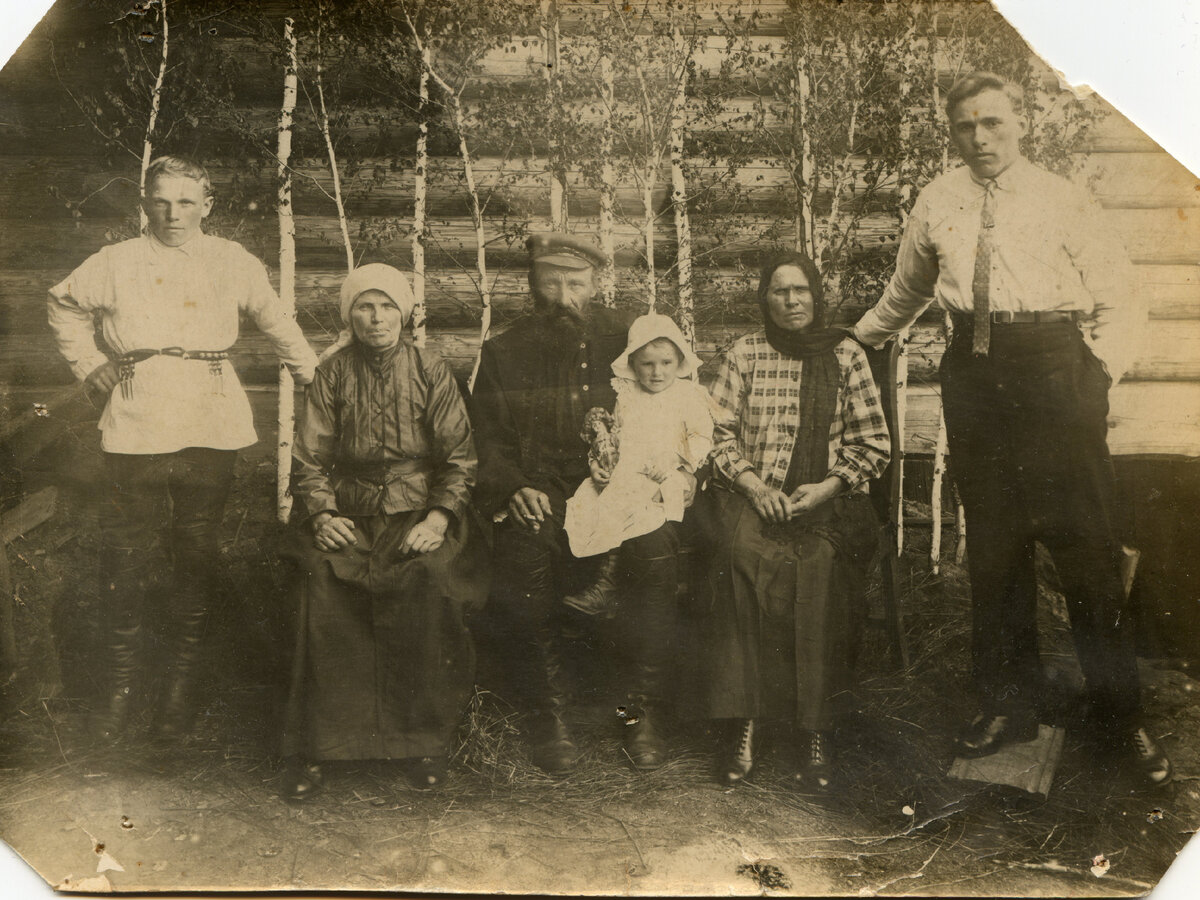 Сергиевские, уже уехавшие из Вологодской губернии.