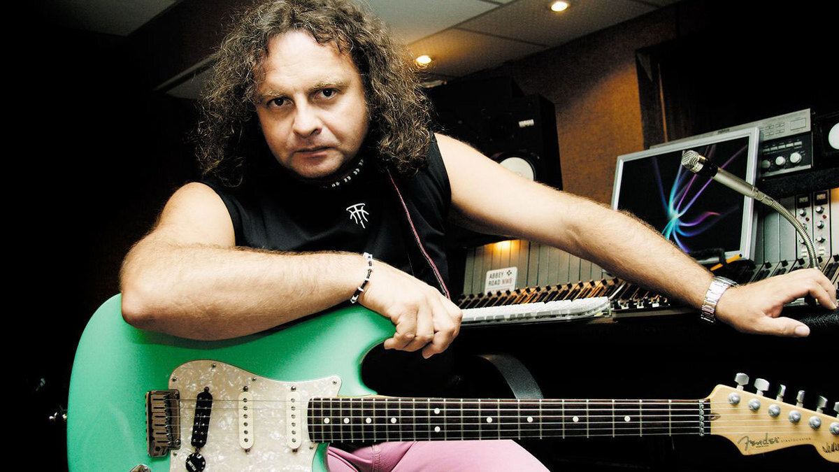 Fender Stratocaster любимая гитара Виктора Зинчука