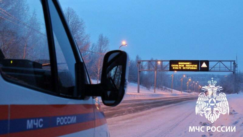     Трассы в Алтайском крае закрыли из-за плохой видимости на дорогах ГУ МЧС по Алтайскому краю