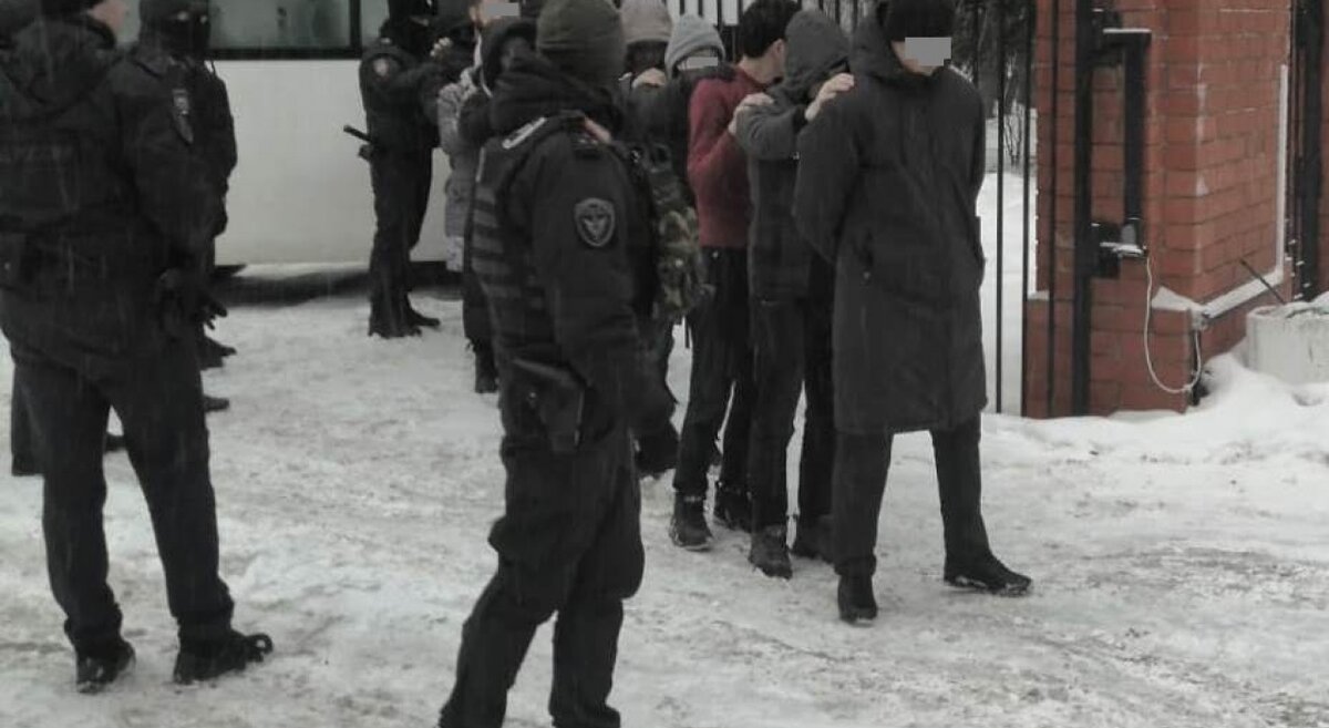    В Обнинске сотрудниками полиции и ОМОН Управления Росгвардии по Калужской области в территориальный орган внутренних дел доставлено 23 человека на предмет проверки к причастности ранее совершенных преступлений. Рената Белич