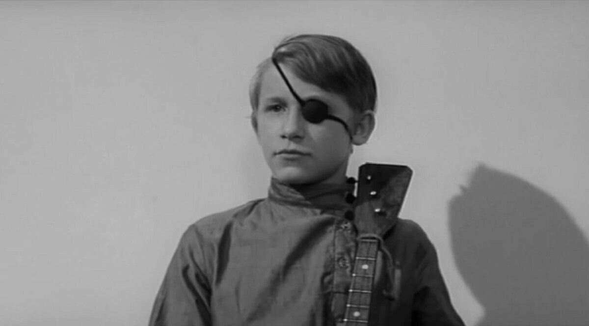 республика шкид актер у кошки четыре ноги. у кошки 4 ноги. у кошки 4 ноги позади длинный хвост слушать. а у кошки четыре ноги позади длинный хвост текст. автор песни у кошки четыре ноги.