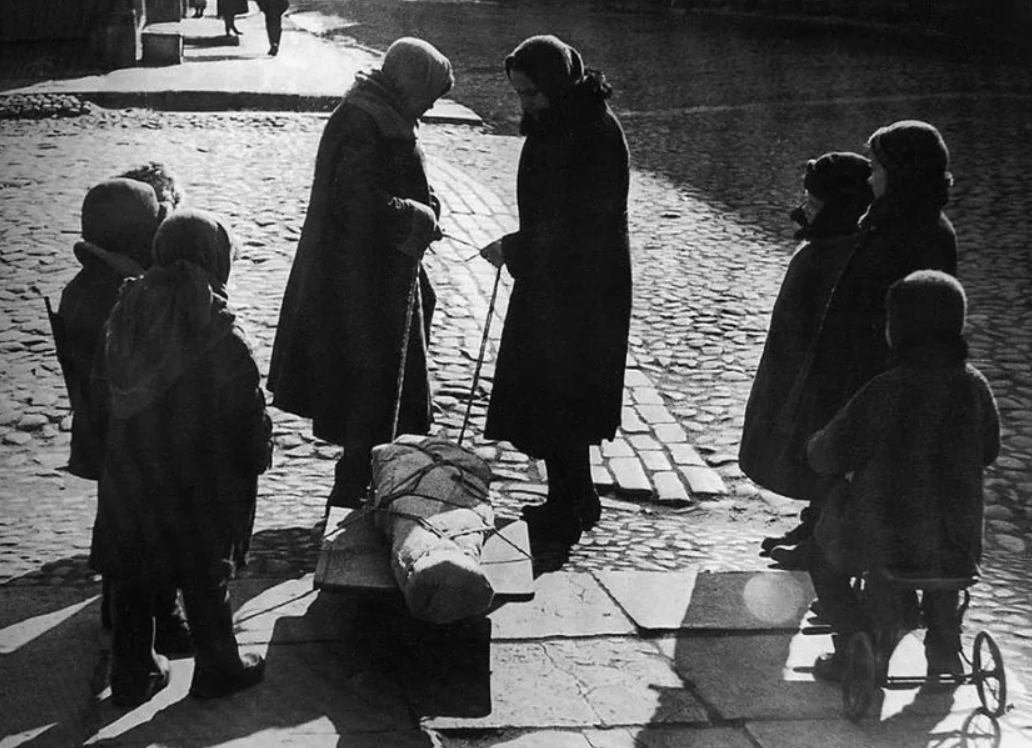 Фото блокадного времени (из сети)