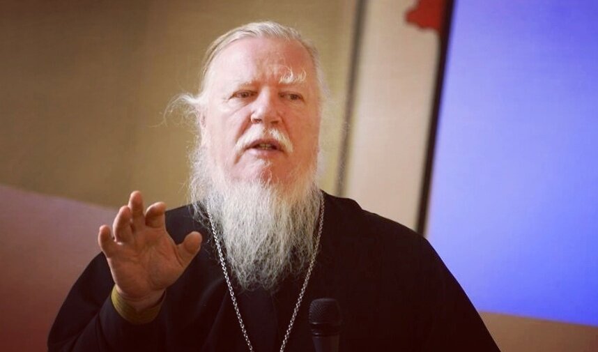 Димитрий Смирнов (07.03.1951 — 21.10.2020 гг.) — протоиерей, церковный и общественный деятель, проповедник, миссионер.