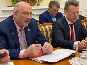    Фото: shkola-sb.ru Святослав Лавренко