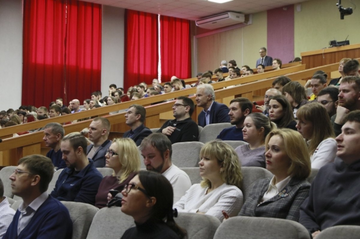    В конференции участвовали ведущие эксперты.