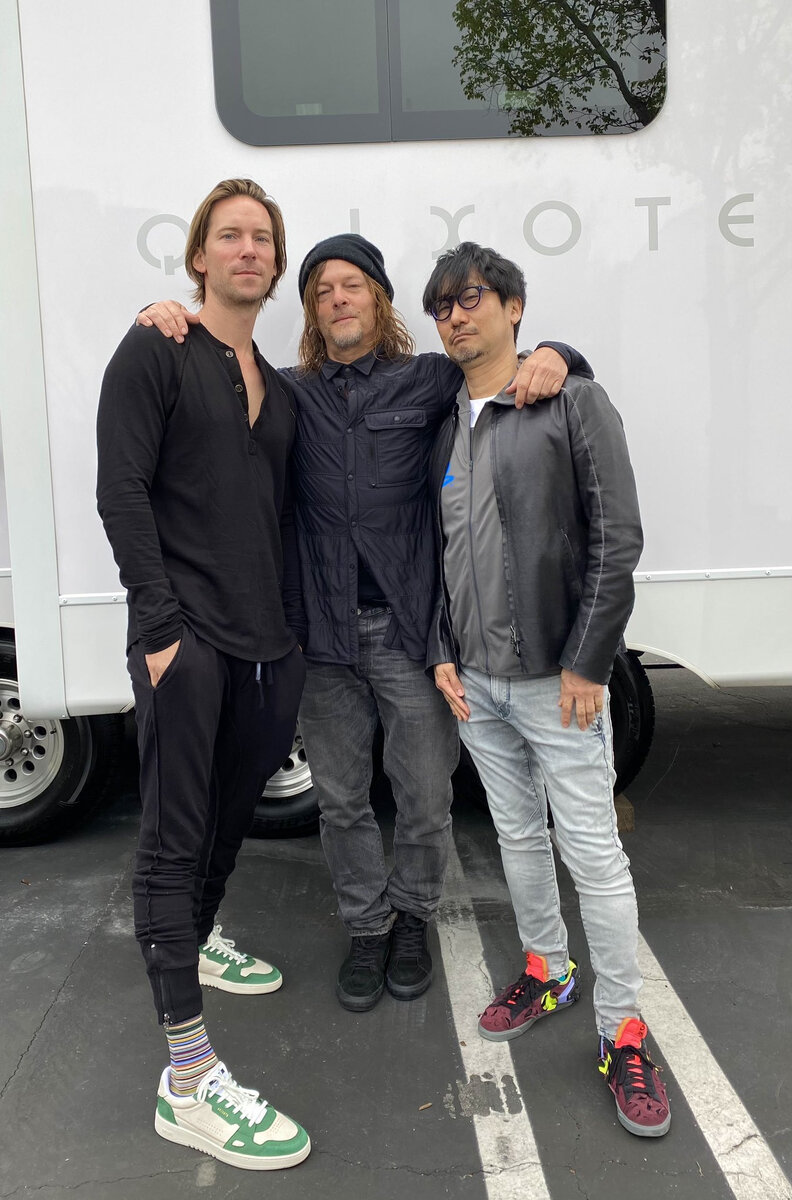    Эль Фаннинг и Норман Ридус — на новых фото с производственной площадки Death Stranding 2