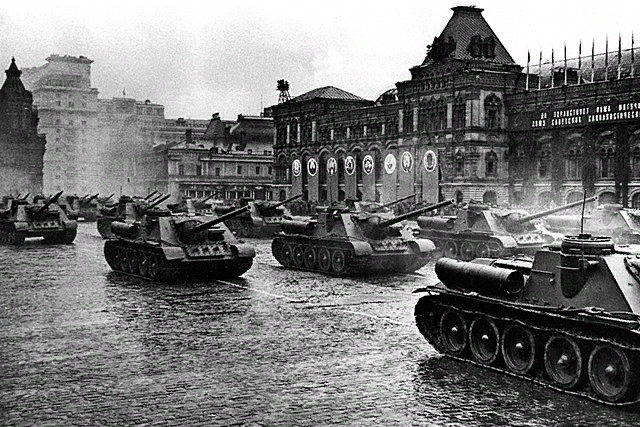 Парад Победы 1945 года.