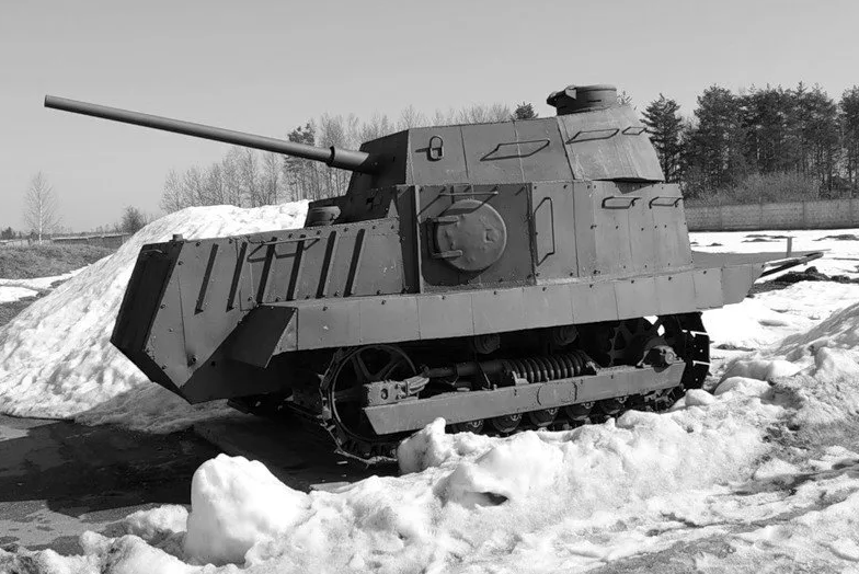 Трактор-Танк собственной персоной