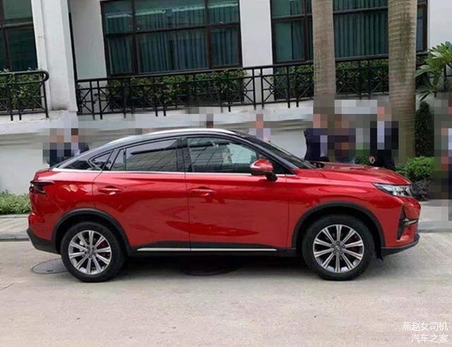 GAC GS4 Coupe. Листай галерею дальше.