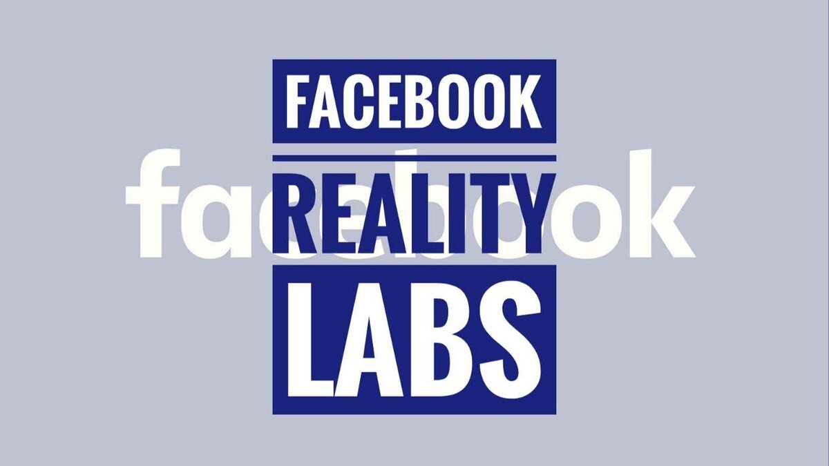 Ежегодная конференция OculusConnect от Facebook, посвящённая новым разработкам в сфере виртуальной и дополненной реальности, запланирована на 16 сентября. Из-за пандемии коронавируса мероприятие будет проходить в онлайн-формате. На прошлой неделе стало известно, что с октября этого года новым владельцам гарнитур Oculus VR понадобится аккаунт на Facebook для работы. Теперь же стало известно, что подразделения Oculus AR и VR объединяются в общую структуру под названием FacebookRealityLabs.
Как заявил Эндрю Босворт, исполнительный директор компании-владельца социальной сети и глава новосозданной структуры, это сделано в рамках недавнего ребрендинга, чтобы подчеркнуть единство подразделений и ясность на рынке.
Компания позиционирует FRL как проект для создания инструментов, которые объединят пользователей и создадут эффект присутствия независимо от физического расстояния.
