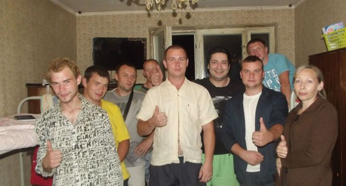 Жители трудового дома (в основном мужчины трудоспособного возраста)