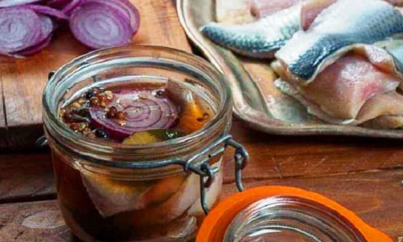Маринуем сельдь по рецепту исландских рыбаков – получаем отличную закуску