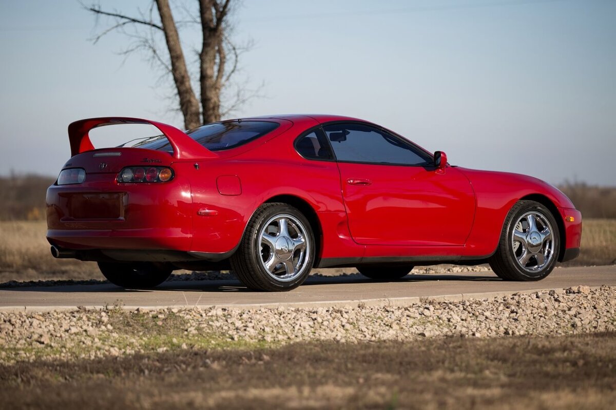 Toyota Supra (A80) - единственная Toyota, которая стоила своих денег. |  MOTORTV | Дзен