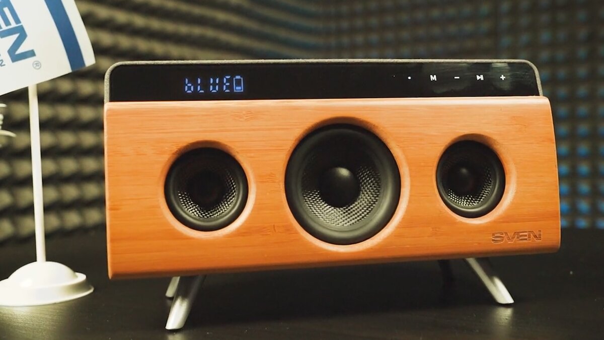 лицевая часть колонки из бамбука