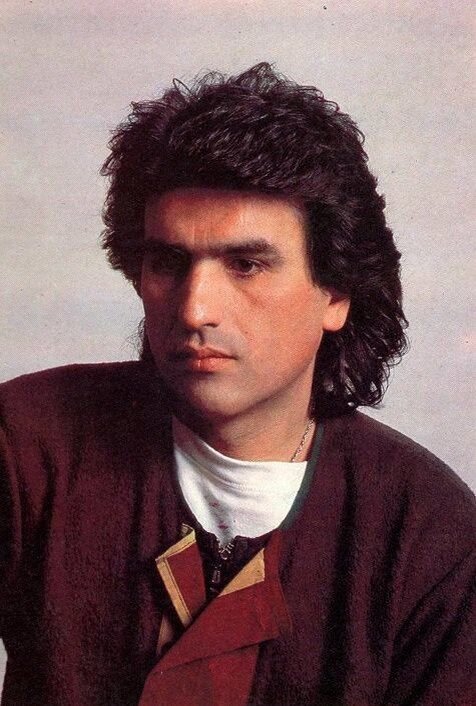 Бог любит музыку и хочет спать нас радовать. 