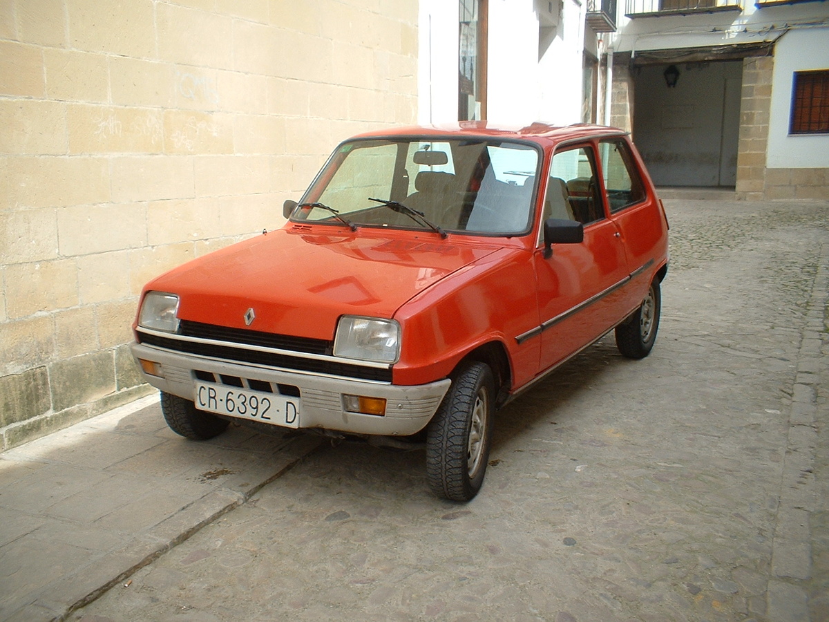 2 фото-Renault 5 1972г.