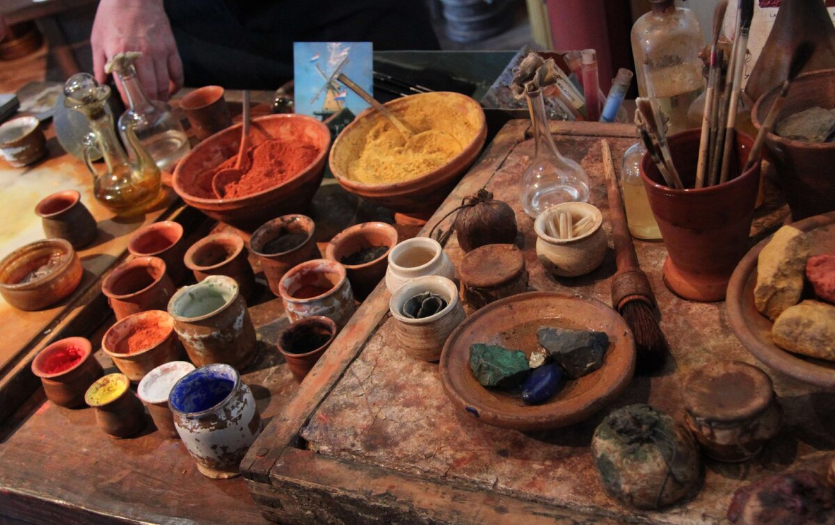 Пигменты в Доме Рембрандта. Источник: Яндекс