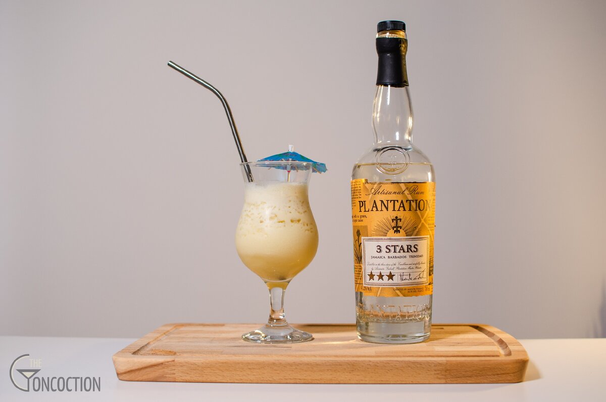 Возьмите немного светлого рома...