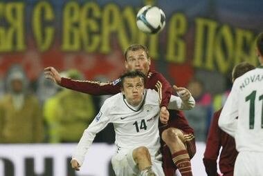 “Как это было”. Самый эмоциональный матч в истории российского футбола – Россия 3:1 Голландия.