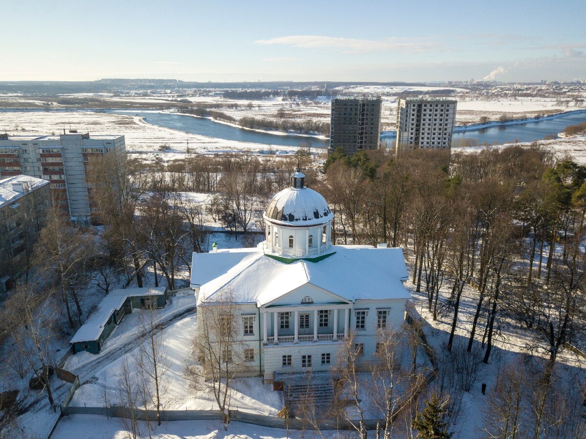 Усадьба Петровское, чудесный вид на Москва-руку, фото автора