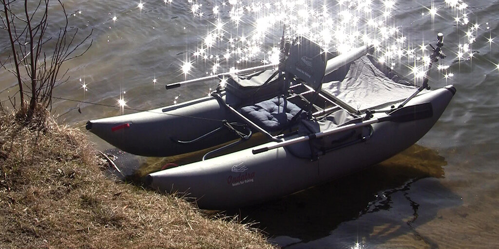 Рыболовный катамаран Ондатра (фото Романа Шкловского)