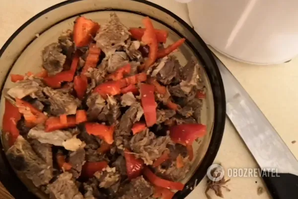Готовый салат с говядиной и болгарским перцем