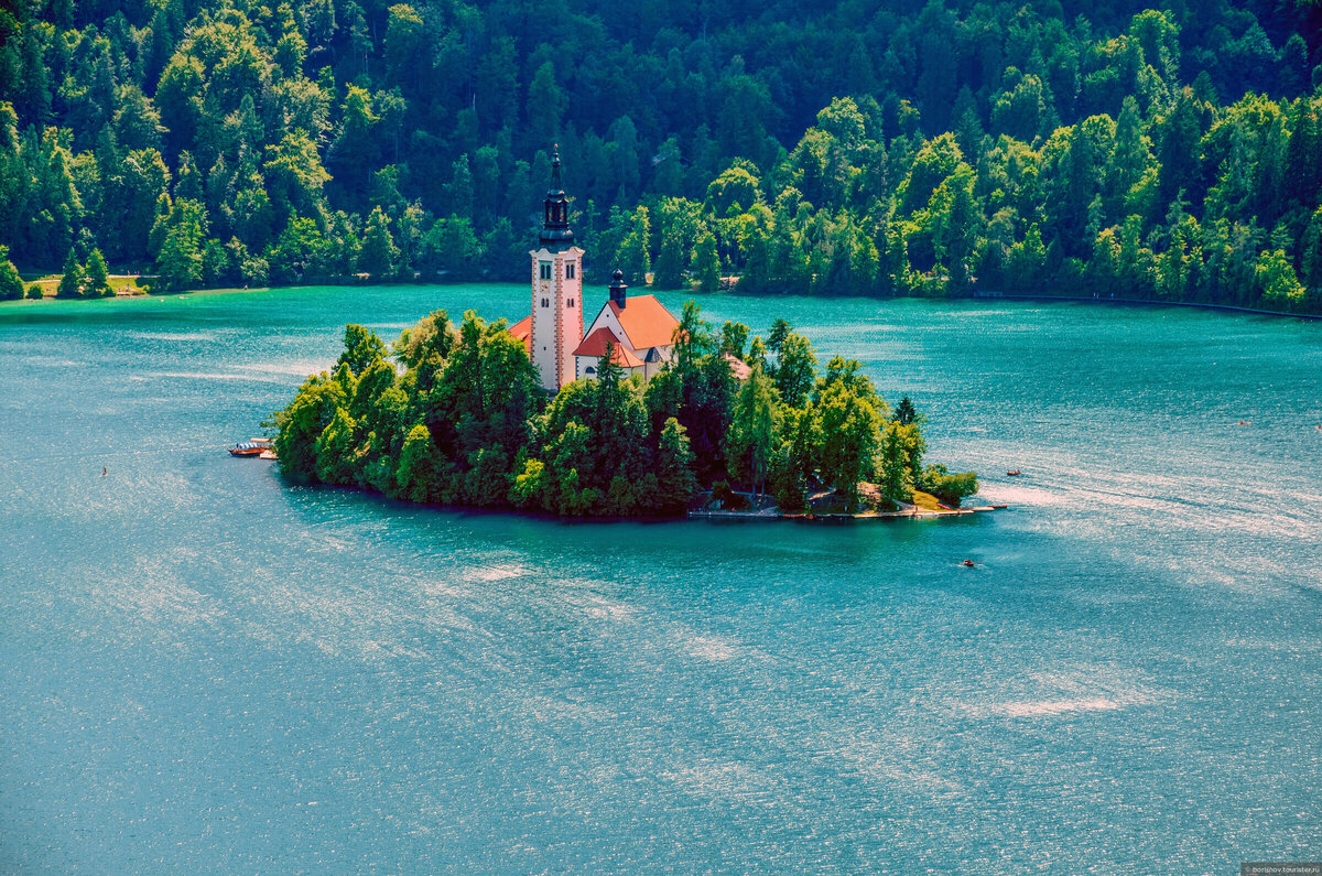 Фото: © borisnov