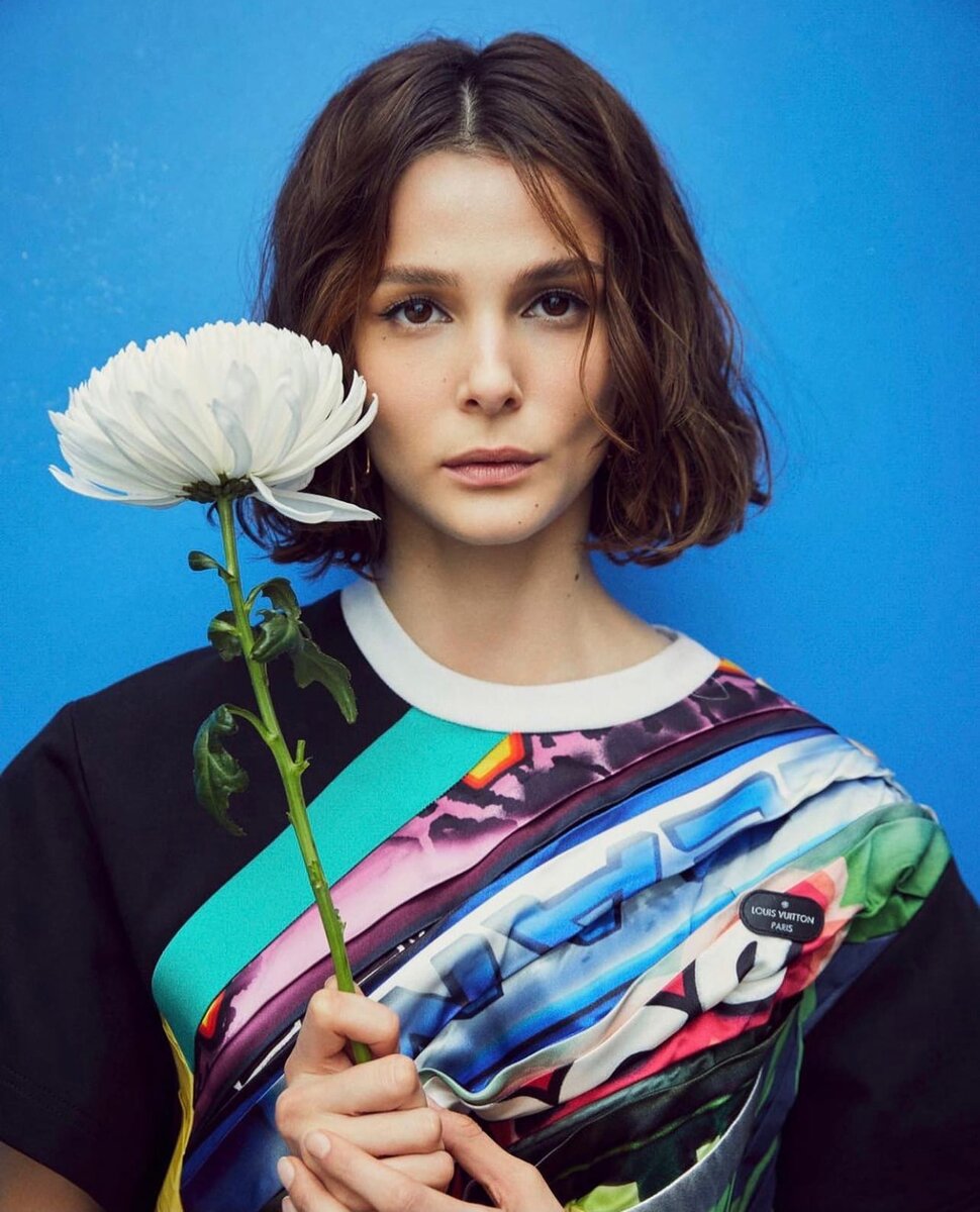 Бушра Девели