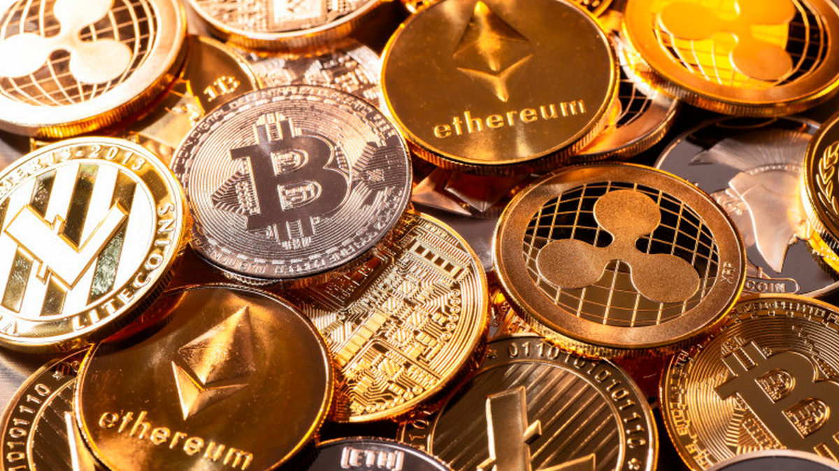 BTC,ETH и другие криптовалюты.