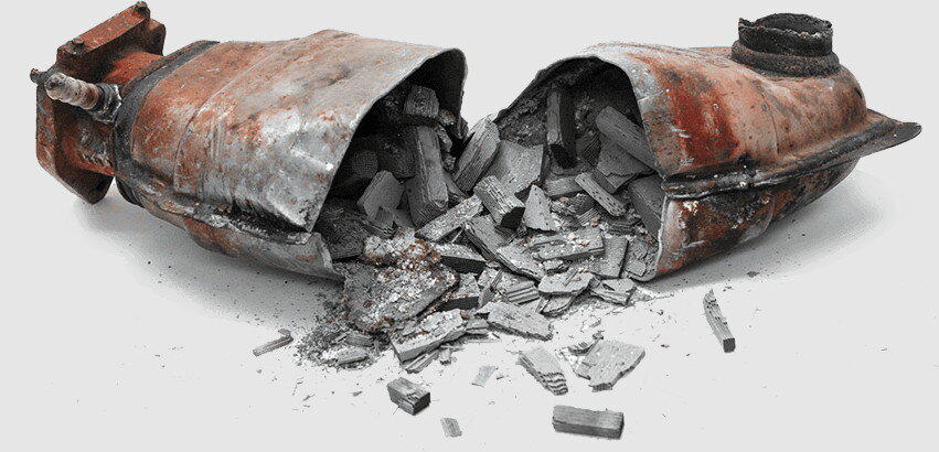 Вот так может посыпаться катализатор