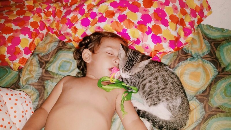 Диане год и 8 месяцев, Энсо 2 месяца