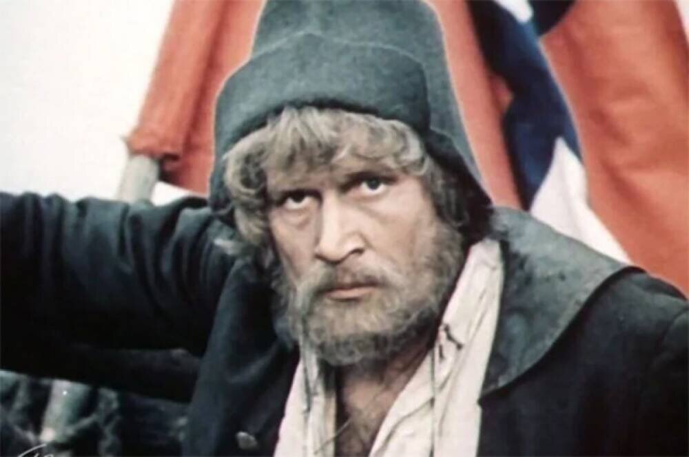 Кормщик-помор Иван Рябов / Кадр из телесериала «Россия молодая» 