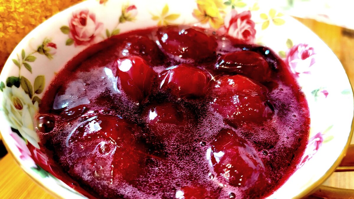 Конфитюр из черешни или вишни на пектине