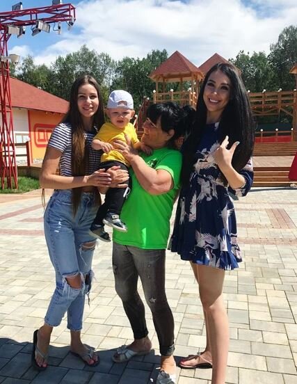 Настя Голд, Богдан и Людмила Яббаровы, Алена Рапунцель (фото из Instagram)