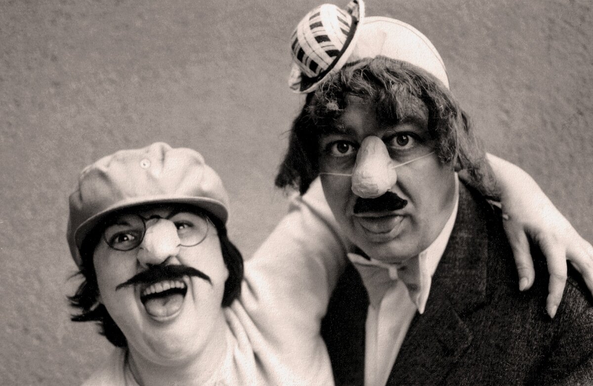 Цирк уехал, а клоуны остались - если выражаться цензурно, ситуация выглядела именно так