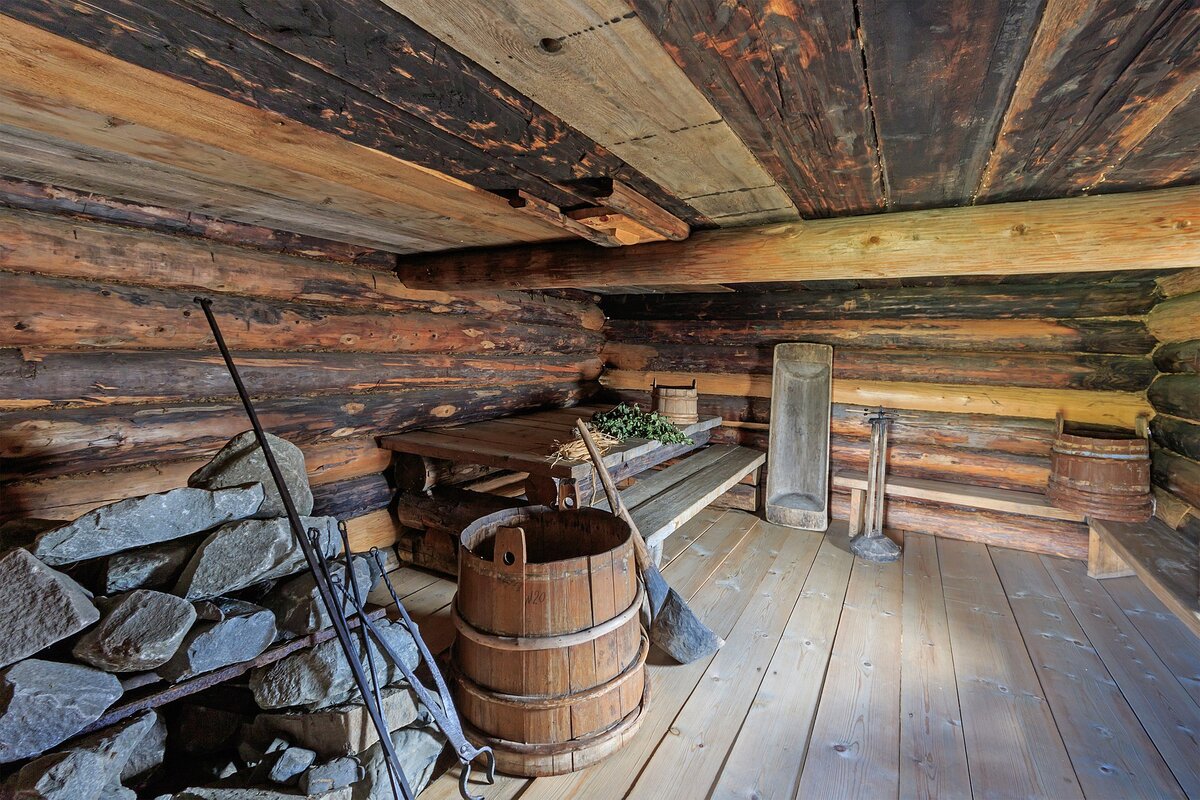 Автор: A.Savin (Wikimedia Commons · WikiPhotoSpace) - собственная работа, FAL, https://commons.wikimedia.org/w/index.php?curid=61887760 
Интерьер русской (чёрной) бани в музее-заповеднике «Кижи»
A.Savin (Wikimedia Commons · WikiPhotoSpace) - собственная работа
Баня из деревни Мижостров на острове Кижи, республика Карелия (Россия).

Сведения о разрешении
Эту фотографию можно использовать бесплатно и без согласования с автором.* *Разверните текст, чтобы узнать подробнее об условиях. Эта фотография сделана мной, участником A.Savin. Если Вы хотите использовать её вне проектов фонда Викимедиа, то Вам необходимо выбрать один из двух вариантов: Упомяните меня в качестве фотографа: проставьте подпись «© A.Savin, WikiCommons» под фотографией или так, чтобы она была видна после нажатия на фотографию Свяжитесь со мной, чтобы приобрести индивидуальную лицензию согласно Вашим пожеланиям При соблюдении первого из вышеуказанных условий информировать меня о факте использования фотографии не обязательно, но в случае использования Вами этой фотографии в печатном издании я буду признателен, если Вы всё же сообщите мне об этом. Использование этой фотографии на Facebook без согласия автора не разрешается. Для получения дополнительной информации посетите нас на сайте WikiPhoto.Space This photo can be used for free and without asking for permission.* *Expand text to learn more about the terms. This photo is taken by me, A.Savin. If you want to reuse it outside Wikimedia Foundation projects, please choose one of these two options: Credit me as photographer: place the notice «© A.Savin, WikiCommons» either below the photo, or the way it is visible by clicking on the photo Contact me to purchase an individual license of your preference If you choose the first option, it is not mandatory to inform me about the usage. However, should you use it in a printed medium, as a courtesy, please let me know about it. Thanks in advance. It is not allowed to use this photo on Facebook without permission by the author. For additional information, please visit us on WikiPhoto.Space Dieses Foto kann kostenlos und ohne um Erlaubnis zu fragen genutzt werden.* *Ausklappen, um mehr über die Bedingungen zu erfahren. Dieses Foto wurde erstellt von mir, Benutzer A.Savin. Wenn Sie es außerhalb von Wikimedia Foundation Projekten nutzen wollen, wählen Sie eine der beiden folgenden Optionen aus: Kennzeichnen Sie mich als Fotografen: Platzieren Sie den Vermerk «© A.Savin, WikiCommons» unter dem Foto oder machen Sie ihn beim Anklicken des Fotos sichtbar Kontaktieren Sie mich, um eine individuelle Lizenz nach Ihren Wünschen zu erwerben Bei Autorenkennzeichnung ist es nicht erforderlich, mich über die Weiternutzung zu unterrichten. Sollten Sie jedoch ein Werk von mir in einem gedruckten Medium nutzen, wäre ich für kurze Info an mich und ggf. ein Belegexemplar hiervon sehr dankbar. Die Verwendung dieses Fotos auf Facebook ohne Freigabe durch den Autor ist nicht erlaubt. Für weitere Infos besuchen Sie uns auf WikiPhoto.Space Due to incompatibility of its license with Facebook's licensing terms, it is not permitted to upload this photo to Facebook. Копилефт: Это свободное произведение искусства; вы можете распространять и/или изменять его в соответствии с условиями Free Art License. Условия этой лицензии можно найти на сайте Copyleft Attitude, а также на других сайтах.Посмотреть подробнее
FALпросмотр условий
File:Kizhi 06-2017 img15 Mizhostrov Bathhouse.jpg
Создано: 4 июня 2017 г.
Географическое положение: 62° 3′ 57,4″ N, 35° 13′ 23,8″ E

https://ru.wikipedia.org/wiki/%D0%91%D0%B0%D0%BD%D1%8F#/media/%D0%A4%D0%B0%D0%B9%D0%BB:Kizhi_06-2017_img15_Mizhostrov_Bathhouse.jpg