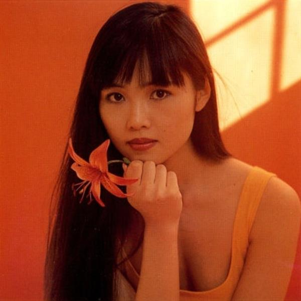 Иидзима Мари