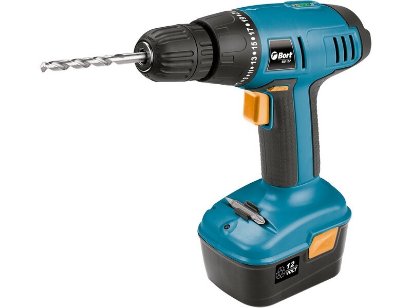 безударная дрель-шуруповерт
съемный аккумулятор 1.3 А⋅ч, 12 В
вес 1.3 кг
крутящий момент 28 Н·м