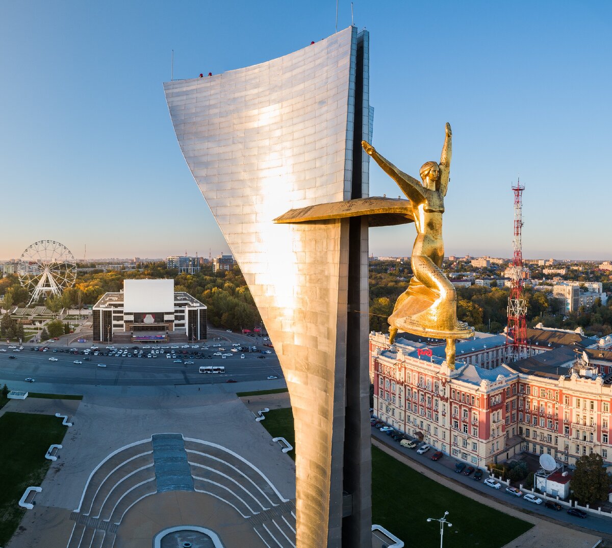 Фото Денис Демков