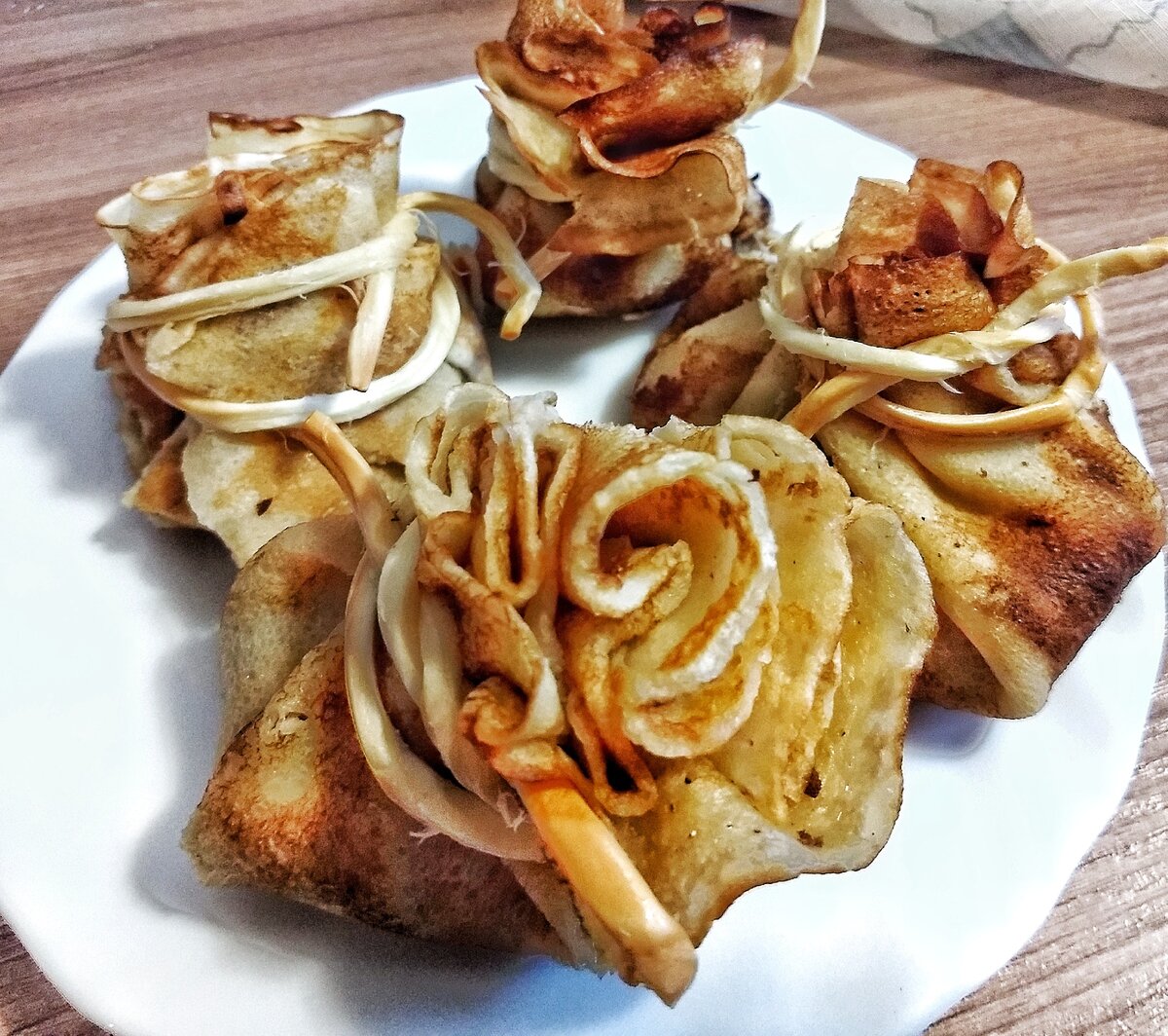 Блины с грибным жульеном. Готовила на Масленицу 