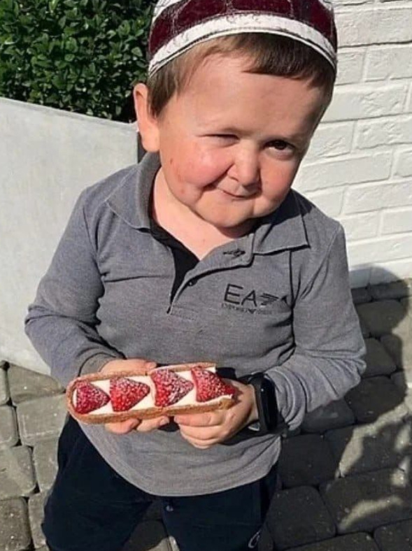 Хасбулла Магомедов.Фото из интернета