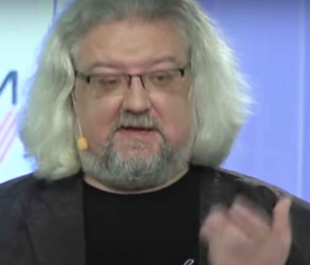 Андрей Максимов, от которого устали все уборщицы туалетов в Останкино