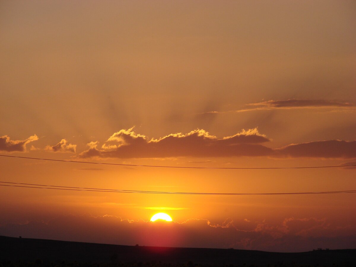 Из источника