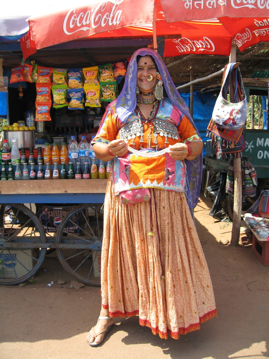 Кажется такая тетка есть на каждом рынке.